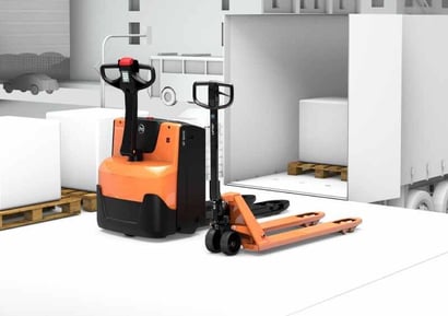 carretilla elevadora eléctrica transpaleta | Carretilla elevadora manual: ventajas frente a la eléctrica y cuándo elegir cada opción | Toyota Material Handling
