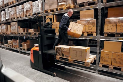 Gestión de preparación de pedidos | Preparación de pedidos en almacén: Consejos para optimizar procesos y equipos | Toyota Material Handling